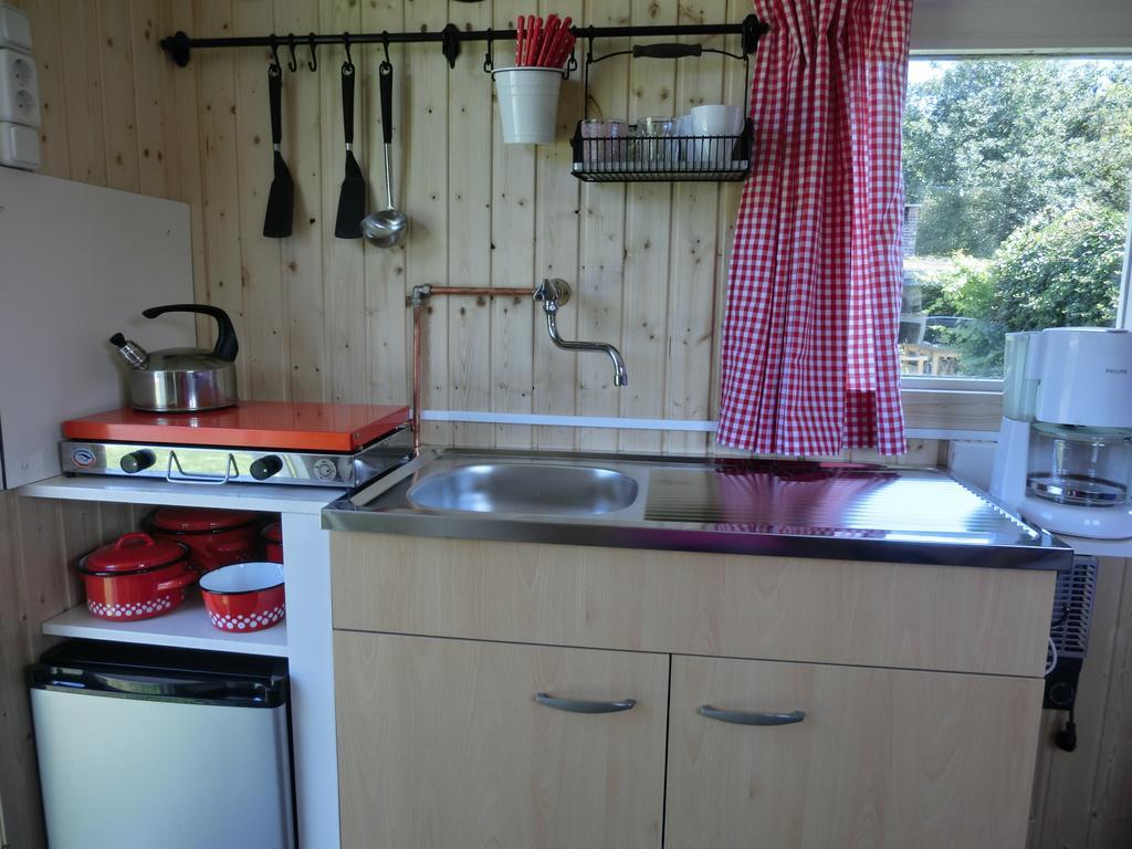 Pipowagen Camping Puur Genieten Bed & Breakfast Someren Rom bilde